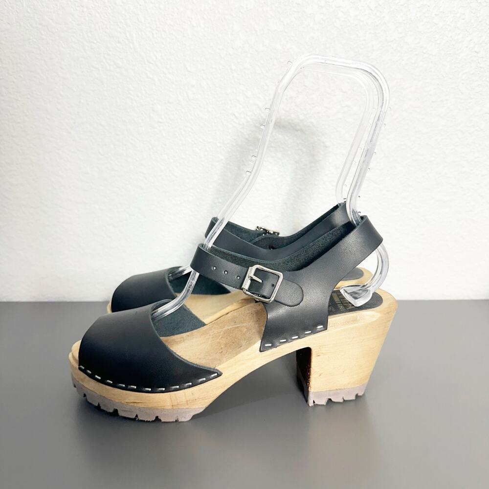 Mia Shoes Black Leather Clog Sandals - Picture 7 of 14